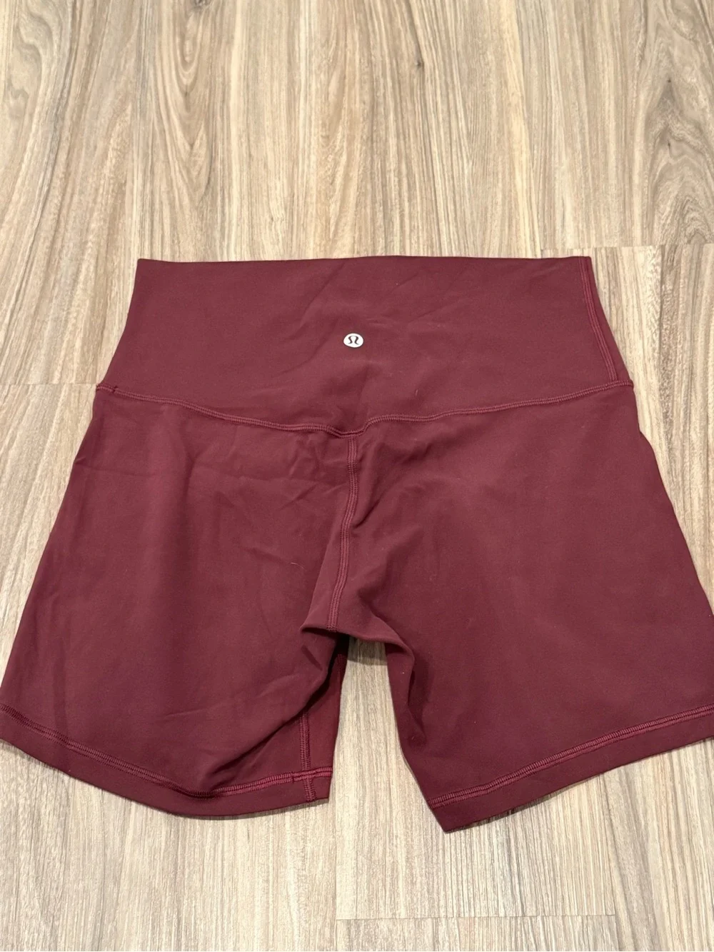 lululemon athletica Align High-Rise Garnet Bike Shorts 6” - Size 8